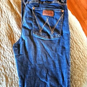 Womans wrangler jeans